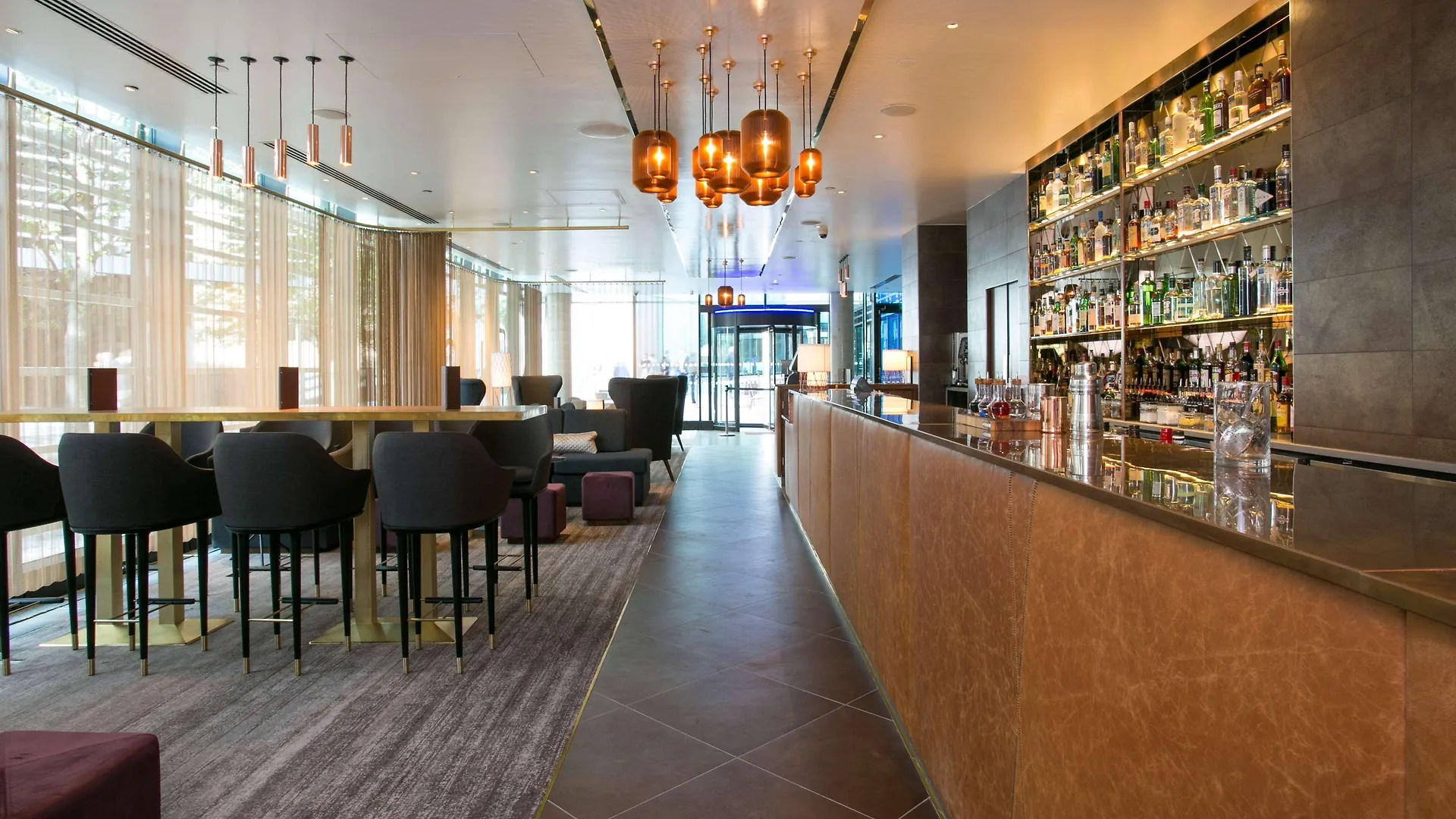 Hilton London Tower Bridge Hotel 4*,
