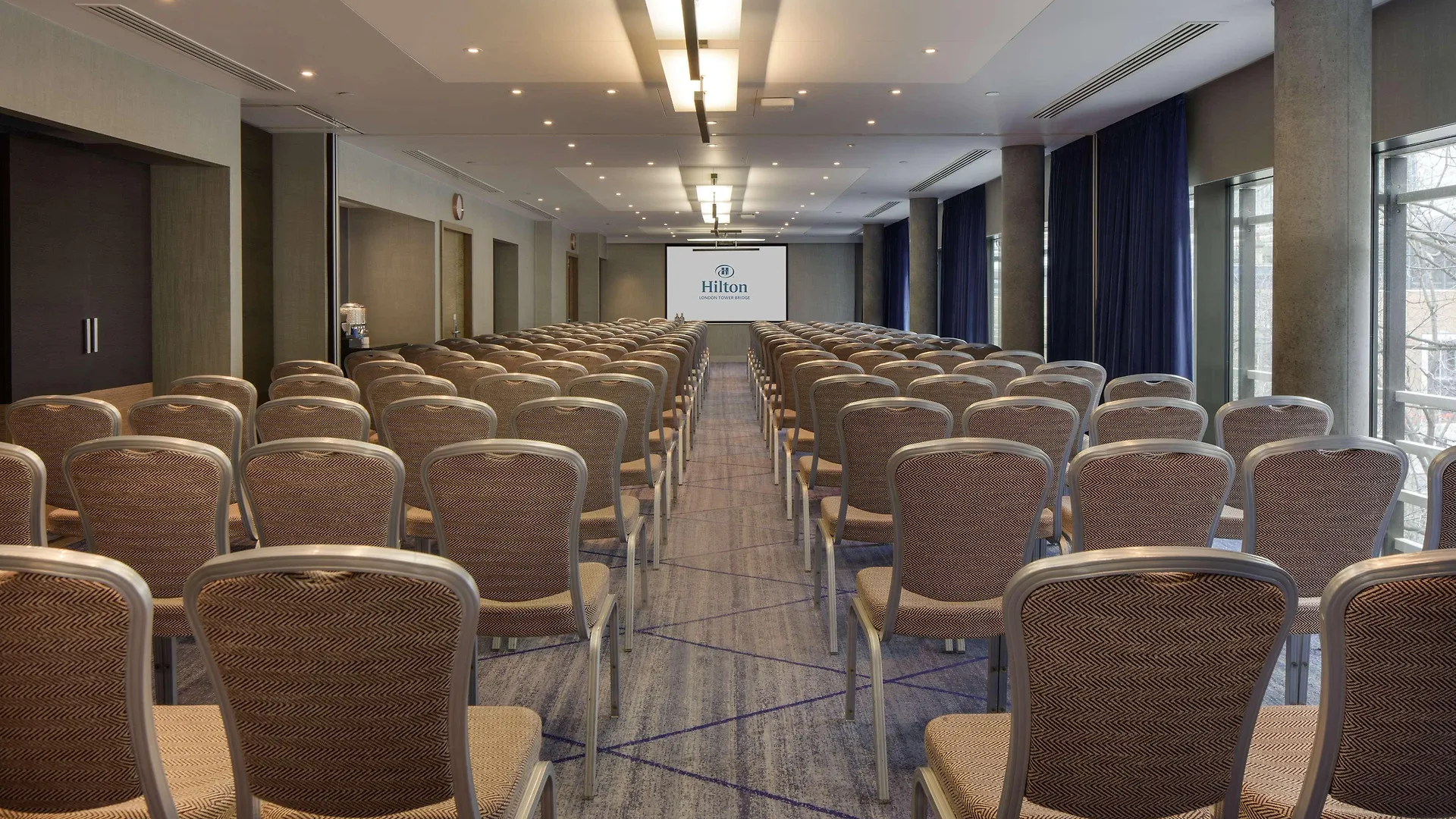 Hilton London Tower Bridge Hotel 4*,  United Kingdom